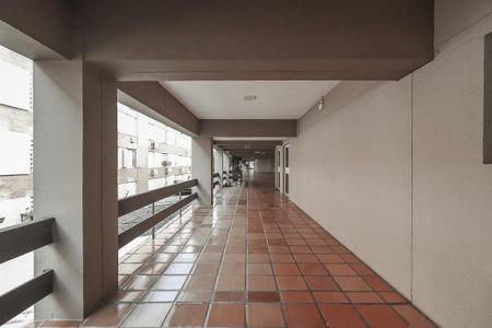 Apartamento à venda com 72m², 2 quartos e 1 vagaÁrea comum