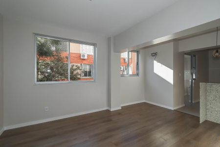 Sala de apartamento à venda com 2 quartos, 72m² em Mont’serrat, Porto Alegre