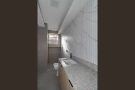 Apartamento à venda com 72m², 2 quartos e 1 vagaBanheiro