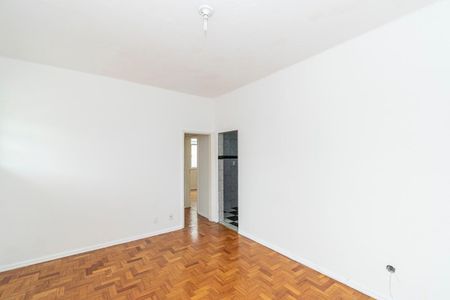 Sala de apartamento para alugar com 2 quartos, 65m² em Ramos, Rio de Janeiro