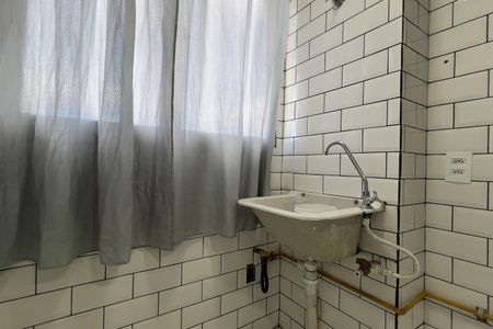 Cozinha e Área de Serviço de apartamento para alugar com 2 quartos, 42m² em Jardim Iv Centenario, Guarulhos