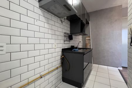 Cozinha e Área de Serviço de apartamento para alugar com 2 quartos, 42m² em Jardim Iv Centenario, Guarulhos