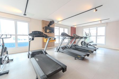 Apartamento para alugar com 55m², 2 quartos e 1 vaga Apartamento para alugar com 55m², 2 quartos e 1 vagaÁrea comum - Academia