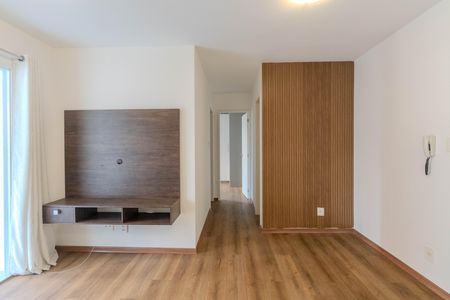 Apartamento para alugar com 55m², 2 quartos e 1 vaga Apartamento para alugar com 55m², 2 quartos e 1 vagaSala