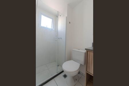 Apartamento para alugar com 55m², 2 quartos e 1 vaga Apartamento para alugar com 55m², 2 quartos e 1 vagaBanheiro da Suíte 1