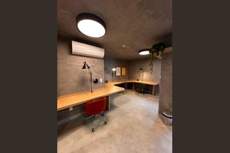 Apartamento à venda com 29m², 1 quarto e sem vagaÁrea externa