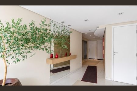 Apartamento à venda com 82m², 3 quartos e 1 vaga Apartamento à venda com 82m², 3 quartos e 1 vagaHall de Entrada