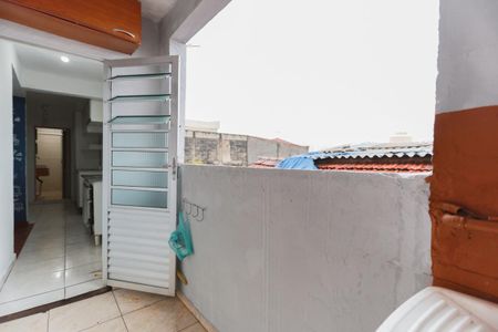 Casa para alugar com 75m², 2 quartos e sem vagaÁrea de serviço