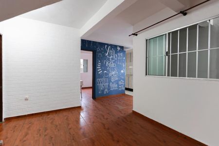 Sala de estar de casa para alugar com 2 quartos, 75m² em Sítio do Mandaqui, São Paulo