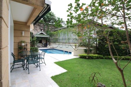 Casa de Condomínio à venda com 4 quartos, 625m² em Cidade Jardim, São Paulo