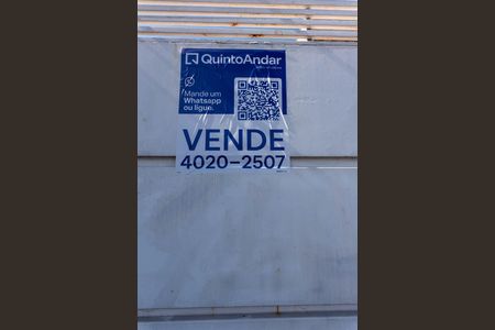 Casa à venda com 180m², 3 quartos e 2 vagasPlaquinha