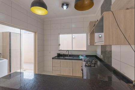 Cozinha de casa à venda com 3 quartos, 180m² em Parque Aeroporto, Campinas
