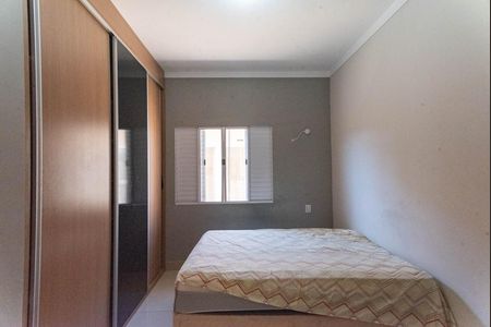 Suíte de casa à venda com 3 quartos, 180m² em Parque Aeroporto, Campinas