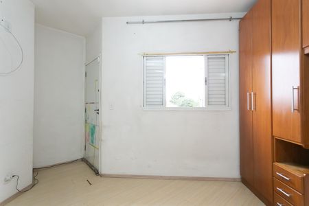 Casa à venda com 100m², 3 quartos e 2 vagas Casa à venda com 100m², 3 quartos e 2 vagasSuíte