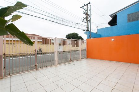 Casa à venda com 100m², 3 quartos e 2 vagas Casa à venda com 100m², 3 quartos e 2 vagasGaragem