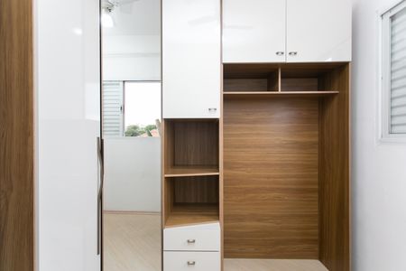 Casa à venda com 100m², 3 quartos e 2 vagas Casa à venda com 100m², 3 quartos e 2 vagasQuarto 1