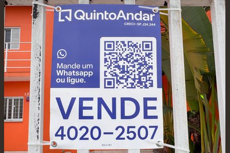 Casa à venda com 100m², 3 quartos e 2 vagas Casa à venda com 100m², 3 quartos e 2 vagasPlaca