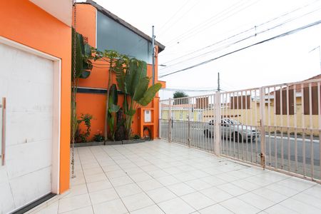Casa à venda com 100m², 3 quartos e 2 vagas Casa à venda com 100m², 3 quartos e 2 vagasGaragem