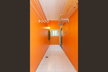 Casa à venda com 100m², 3 quartos e 2 vagas Casa à venda com 100m², 3 quartos e 2 vagasÁrea de Serviço