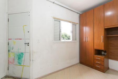 Casa à venda com 100m², 3 quartos e 2 vagas Casa à venda com 100m², 3 quartos e 2 vagasSuíte