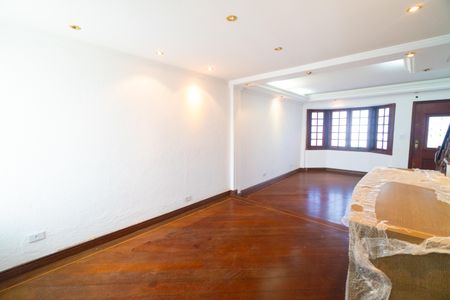 Sala de casa à venda com 3 quartos, 100m² em Planalto Paulista, São Paulo