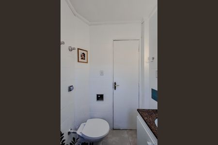 Banheiro de apartamento para alugar com 2 quartos, 56m² em Cambuci, São Paulo