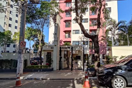 Apartamento para alugar com 50m², 2 quartos e 1 vagaFachada 