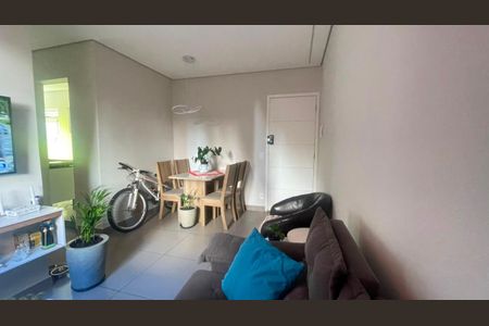Apartamento para alugar com 42m², 2 quartos e 1 vaga Apartamento para alugar com 42m², 2 quartos e 1 vagaSala
