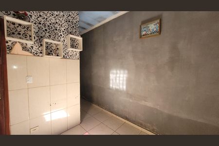 Cozinha de casa para alugar com 2 quartos, 125m² em Jardim do Vale, Itaquaquecetuba