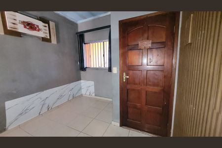 Casa para alugar com 2 quartos, 125m² em Jardim do Vale, Itaquaquecetuba