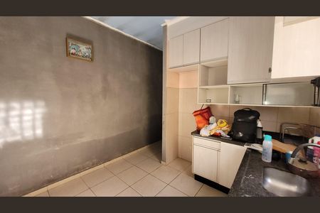 Cozinha de casa para alugar com 2 quartos, 125m² em Jardim do Vale, Itaquaquecetuba