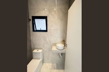 Banheiro de casa de condomínio à venda com 3 quartos, 142m² em Alphaville, Santana de Parnaíba