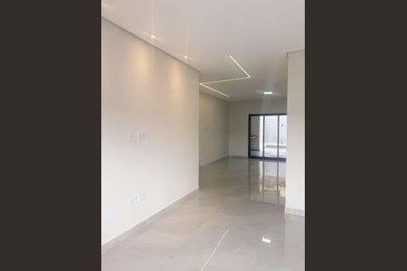 Sala de casa de condomínio à venda com 3 quartos, 142m² em Alphaville, Santana de Parnaíba