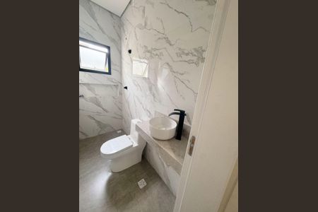 Banheiro de casa de condomínio à venda com 3 quartos, 142m² em Alphaville, Santana de Parnaíba