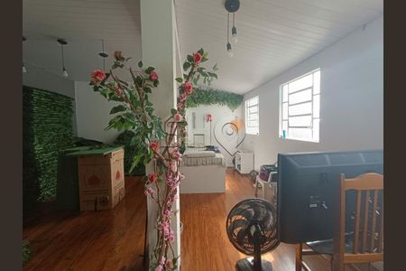 Casa à venda com 3 quartos, 130m² em Vila São José, São Paulo