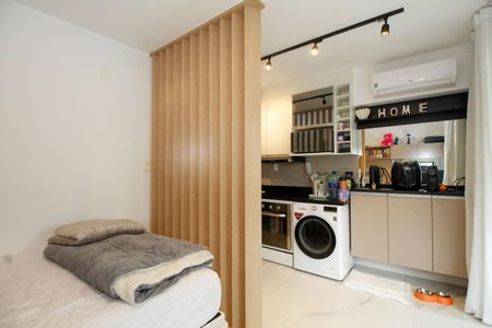 Studio à venda com 28m², 1 quarto e 1 vaga