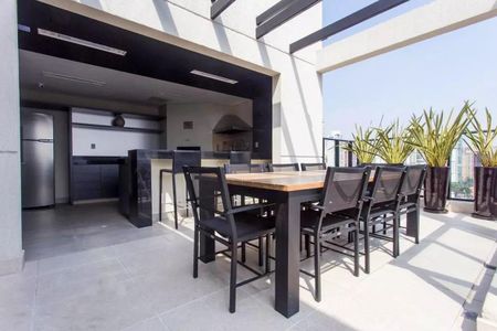 Studio à venda com 28m², 1 quarto e 1 vaga Studio à venda com 28m², 1 quarto e 1 vagaÁrea Comum - Churrasqueira
