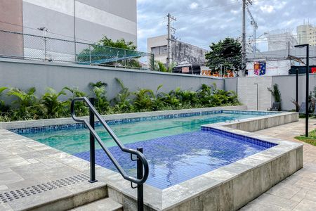 Apartamento à venda com 51m², 2 quartos e sem vaga Apartamento à venda com 51m², 2 quartos e sem vagaPiscina