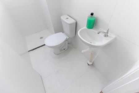 Apartamento para alugar com 41m², 2 quartos e sem vaga Apartamento para alugar com 41m², 2 quartos e sem vagaBanheiro