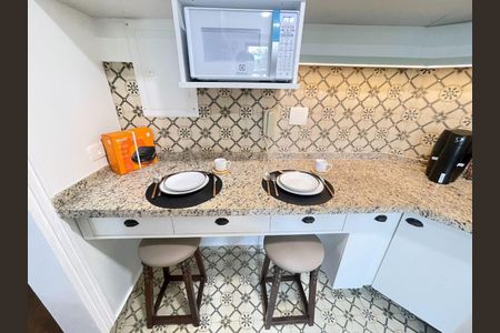 Apartamento para alugar com 1 quarto, 55m² em Alto da Lapa, São Paulo