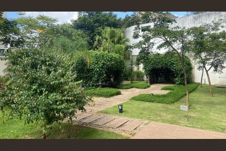 Apartamento para alugar com 67m², 1 quarto e 1 vaga