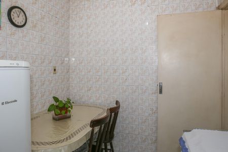 Apartamento à venda com 72m², 2 quartos e sem vaga Apartamento à venda com 72m², 2 quartos e sem vagaCozinha