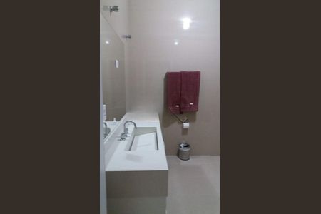 Casa à venda com 4 quartos, 260m² em Jardim da Saúde, São Paulo