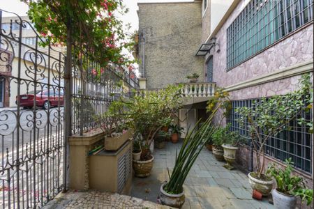 Casa à venda com 4 quartos, 350m² em Jardim da Gloria, São Paulo