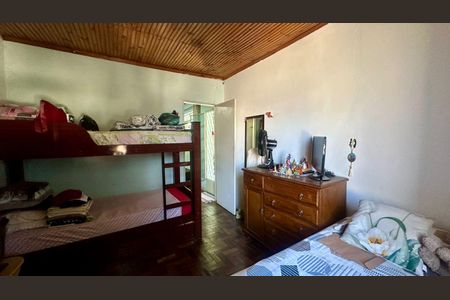 Quarto  de casa à venda com 2 quartos, 130m² em Caiçaras, Belo Horizonte