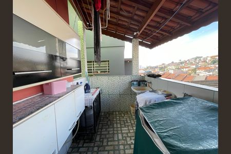 Casa à venda com 186m², 3 quartos e 3 vagasÁrea de Serviço