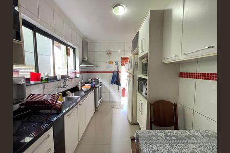 Cozinha de casa à venda com 3 quartos, 186m² em Jaguaré, São Paulo