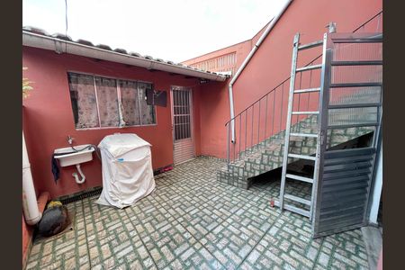 Quintal  de casa à venda com 3 quartos, 186m² em Jaguaré, São Paulo