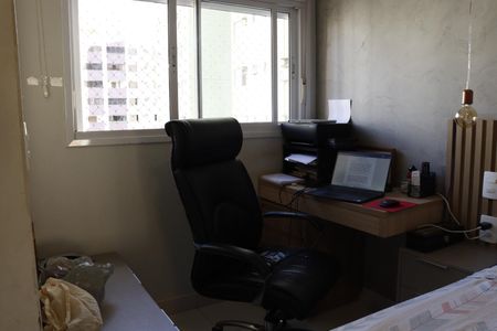 Apartamento à venda com 3 quartos, 98m² em Setor Bueno, Goiânia