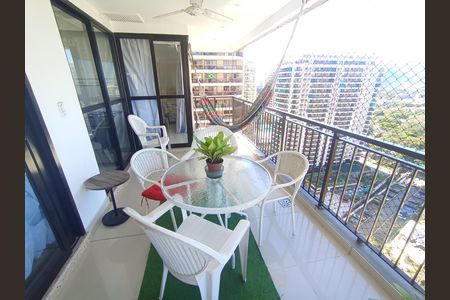 Apartamento para alugar com 70m², 1 quarto e 1 vaga Apartamento para alugar com 70m², 1 quarto e 1 vagaVaranda